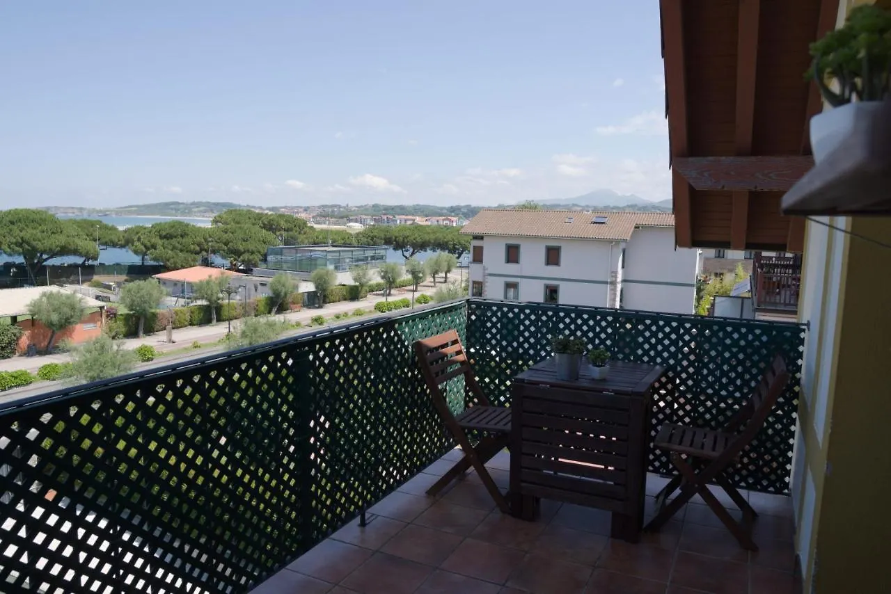 Apartamento Piso reformado en 1ª línea Hondarribia