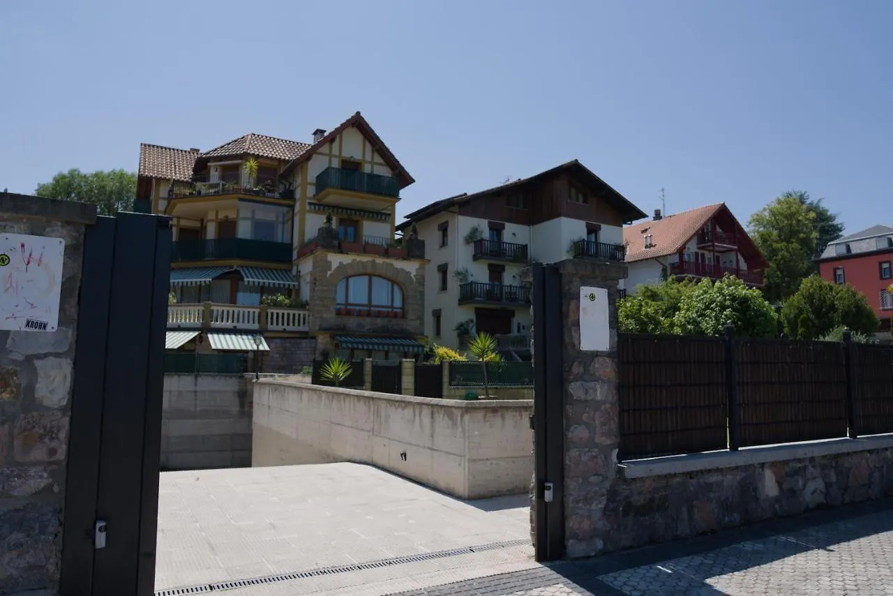 Apartamento Piso reformado en 1ª línea Hondarribia